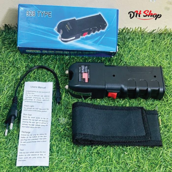 Safety Self Defense Flashlight with Electric Shock – rechargeable – Stun Gun / ইলেকট্রিক শক গান, (ART NO 928 Type, 980000k Volt) - Image 1